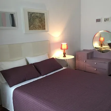 Casa Da Ana Daire Guimarães
